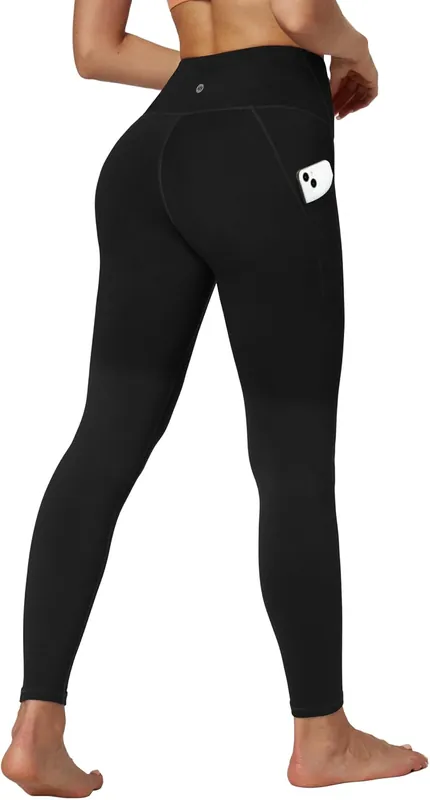 black high waisted leggings seen from behind with phone pocket