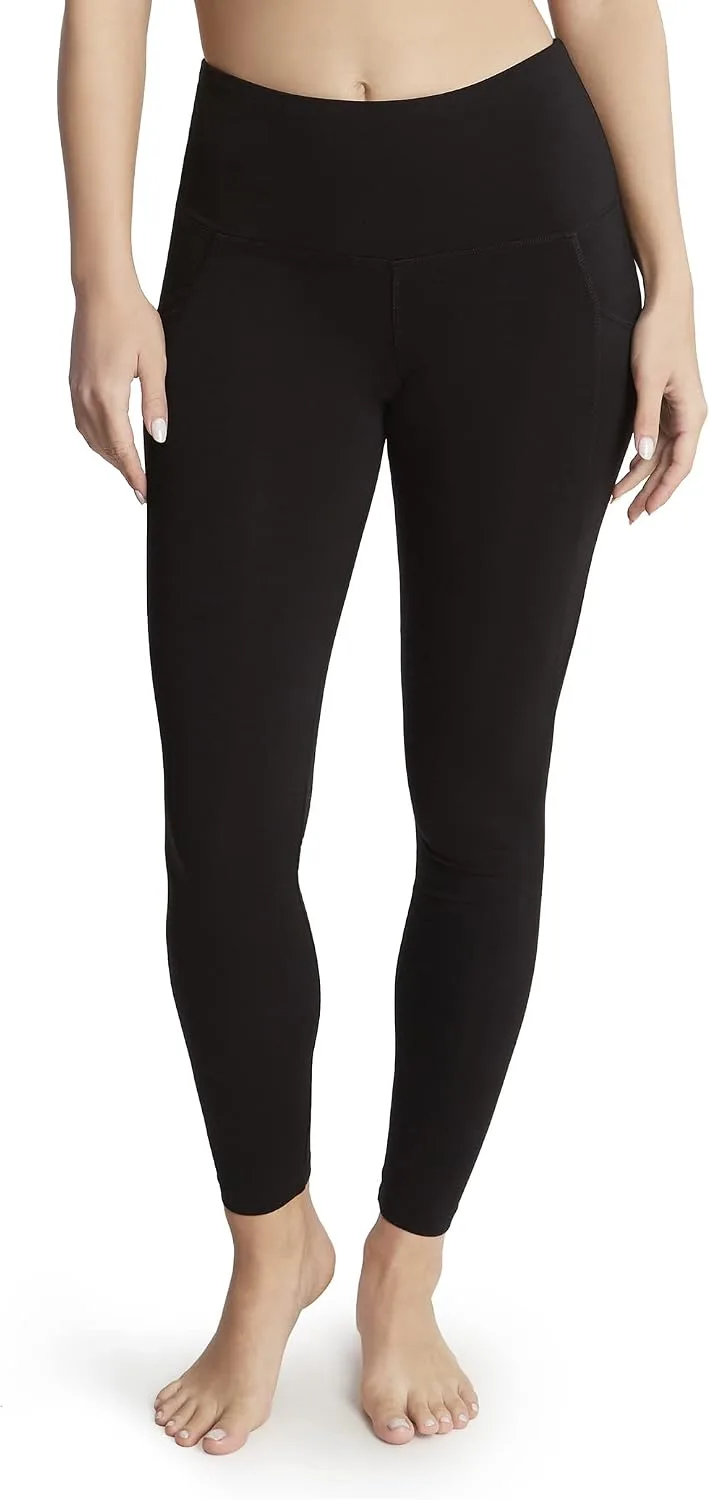 Jockey cotton stretch ankle legging in black and grey with its gusset and pocket design callouts.